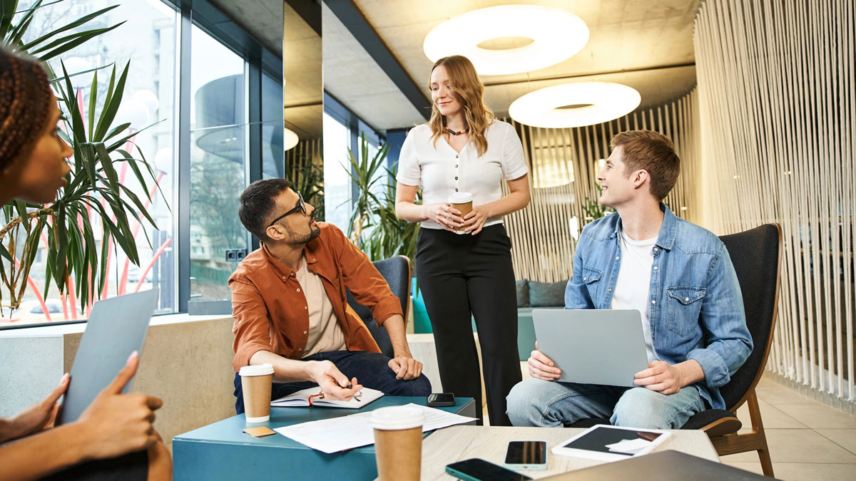 People collaborating on financial goals